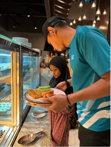 GENM hosts Buka Puasa for Rumah Titian Kaseh Children image 5